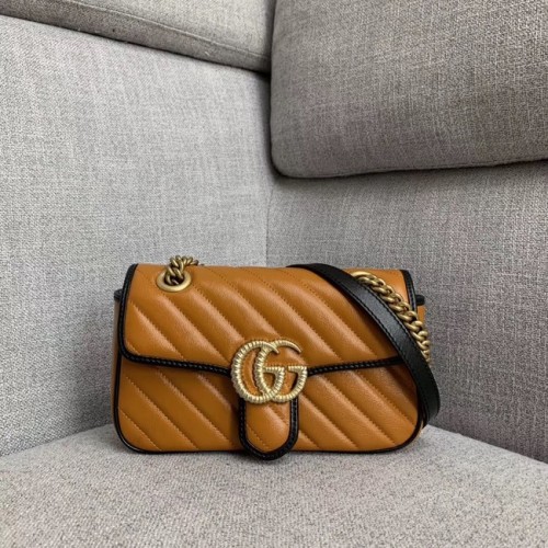 Gucci GG Marmont kleine schoudertas 446744 Cognac diagonaal