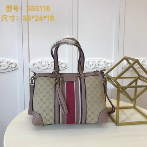 Gucci GG Supreme canvas draagtas 353116 roze