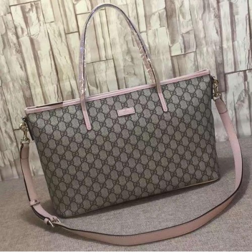 Gucci GG Supreme canvas draagtas 353440 roze