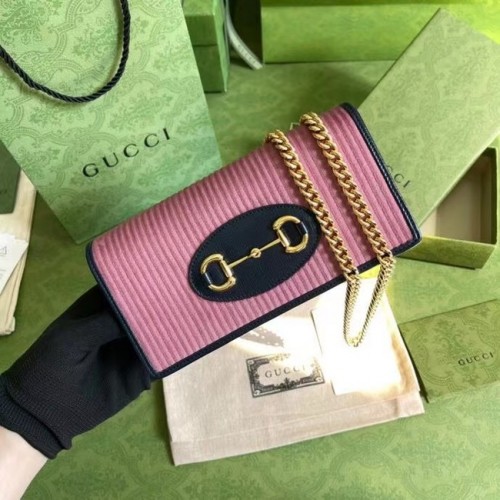 Gucci Horsebit 1955 portemonnee met ketting 621892 roze