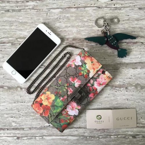 Gucci Hangslot Tian Continental Portemonnee 453506 Wijn