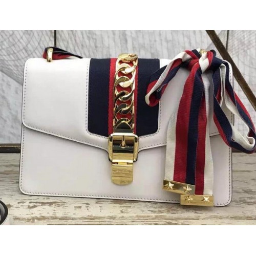 Gucci Sylvie leren kettingtas 431667 wit