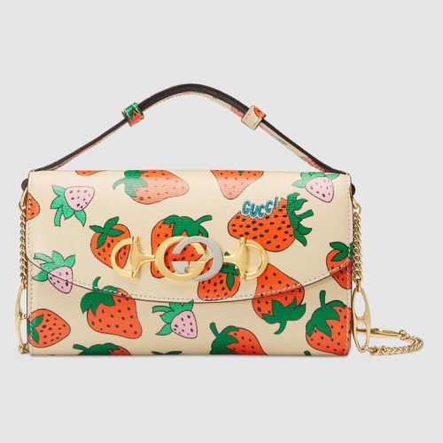 Gucci Zumi mini-tas met aardbeienprint 564718
