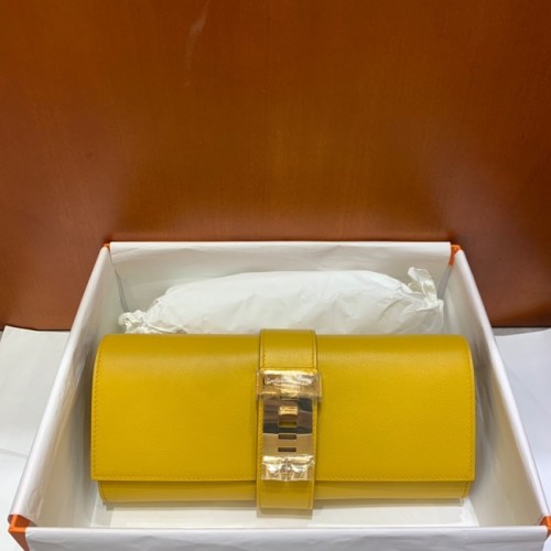Hermes H Medor swift lederen clutch 37566 gele en gouden hardware