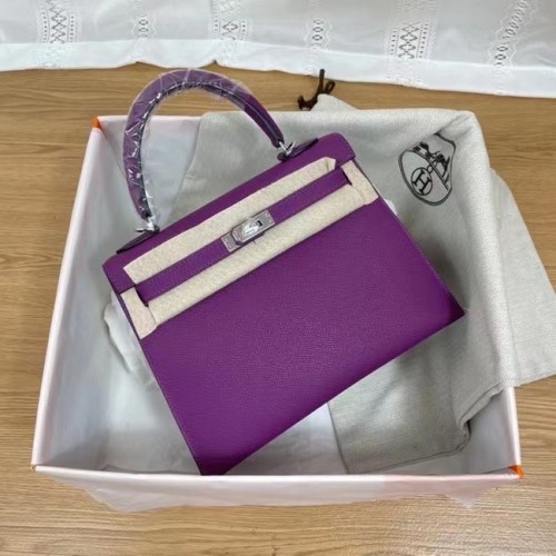 Hermes Kelly 25 cm schoudertassen Epsom KL2755 paars en zilverkleurig metaal