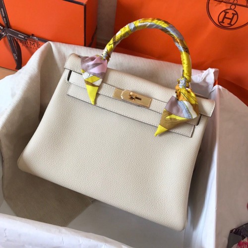 Hermes Kelly 28cm schoudertassen Togo leer KL28 crème wit