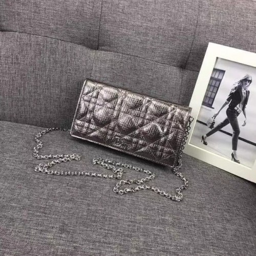 LADY DIOR CLUTCH CANNAGE LAMBSKIN S0204 Zilvergrijs