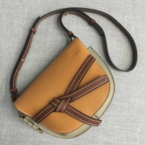 Loewe Crossbody Tassen Origineel Leer 8088 geel