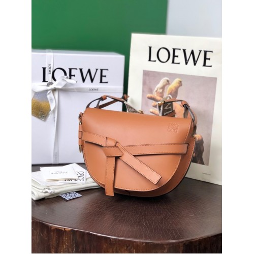 Loewe kleine Crossbody Tassen Origineel Leer 8087 caramel