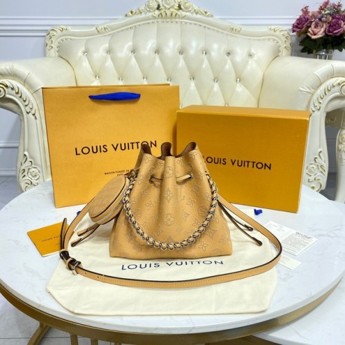 Louis Vuitton BELLA M57070 Kameel