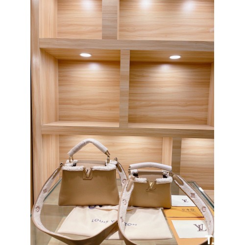 Louis Vuitton CAPUCINES BB MM Wol M58608 Nude