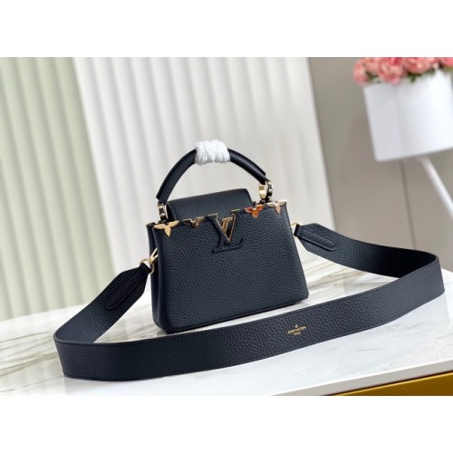 Louis Vuitton CAPUCINES MINI M59267 zwart
