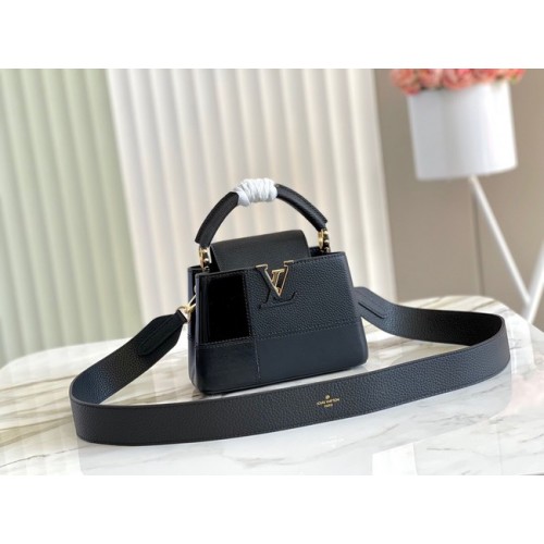 Louis Vuitton CAPUCINES MINI M59268 zwart
