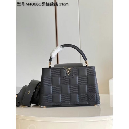 Louis Vuitton CAPUCINES PM M48865 zwart