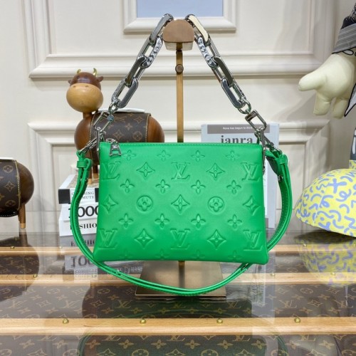 Louis Vuitton KUSSEN BB M20770 groen