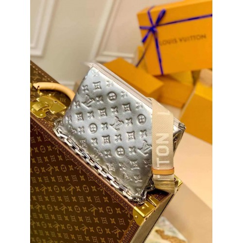 Louis Vuitton COUSSIN PM M57793 zilver