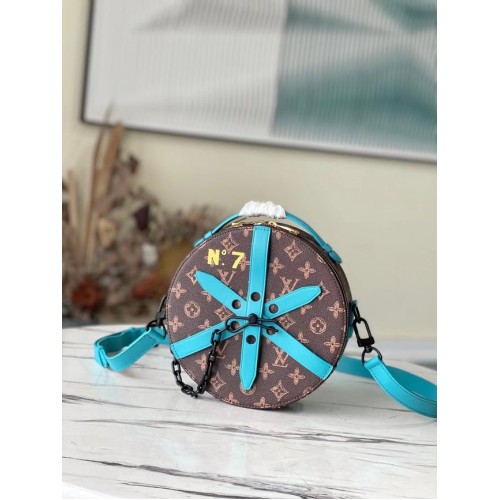 Louis Vuitton Monogram Canvas M59706 lichtblauw