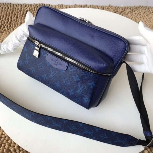 Louis Vuitton Monogram Canvas Messenger PM M43845 blauw