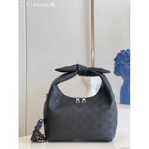 Louis Vuitton WAAROM KNOOP PM M20700 zwart
