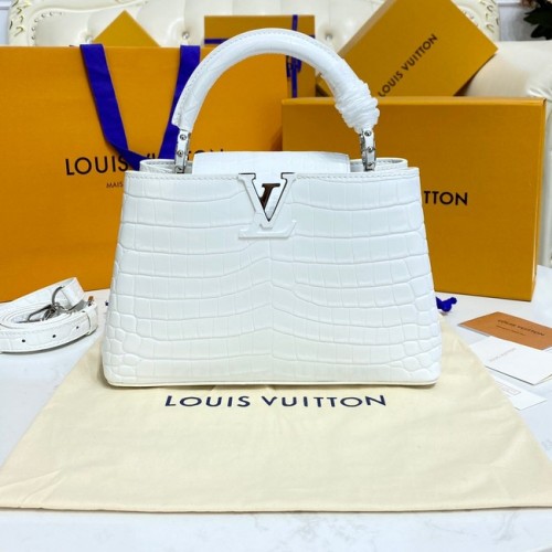 Louis Vuitton krokodillenleer CAPUCINES BB M81190 wit