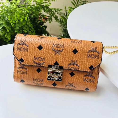 MCM Schoudertas Kalfsleer 3356 Camel