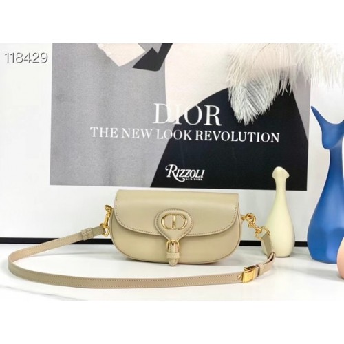 MEDIUM DIOR BOBBYTAS Warm taupe boxkalfsleer M9327 beige