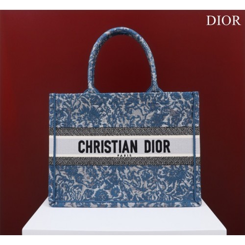 MEDIUM DIOR BOOK TOTE Geborduurd M1296ZRU-2