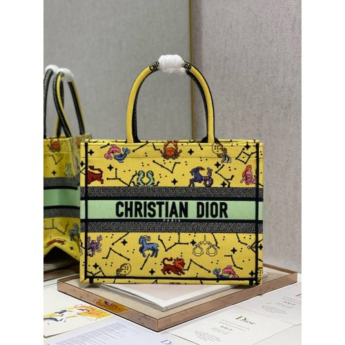 MEDIUM DIOR BOOK TOTE Geborduurd M1296ZRUV-5
