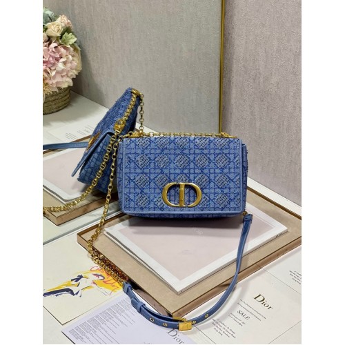 MEDIUM DIOR CAROBAG Macrocannage Tweed Borduursel M9242 blauw