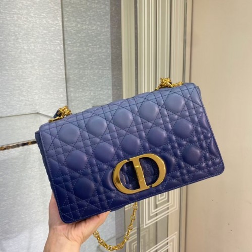 MEDIUM DIOR CAROBAG Zacht Cannage-kalfsleer C8618 blauw
