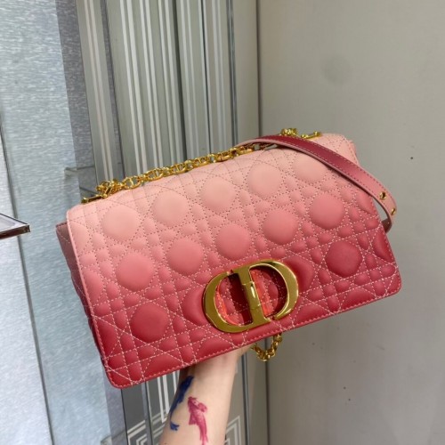 MEDIUM DIOR CAROBAG Zacht Cannage-kalfsleer C8618 roze
