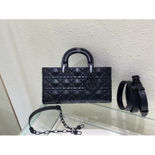 MEDIUM LADY DIOR TAS Cannage lamsleer C2811 zwart