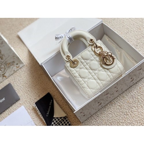 MICRO DIORAMOUR LADY DIOR TAS S08568 Witgoudkleurig metaal