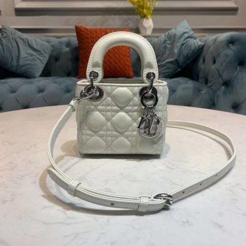 MICRO LADY DIOR TAS Scarlet Cannage lamsleer S0856O wit en zilver