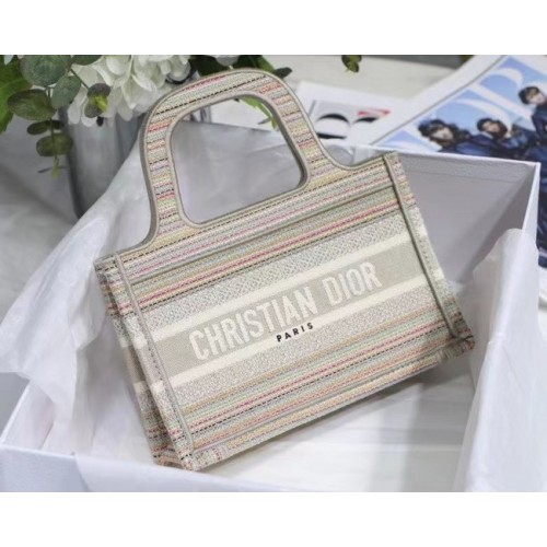 MINI DIOR BOOK TOTE Veelkleurig gestreept borduursel S5475Z