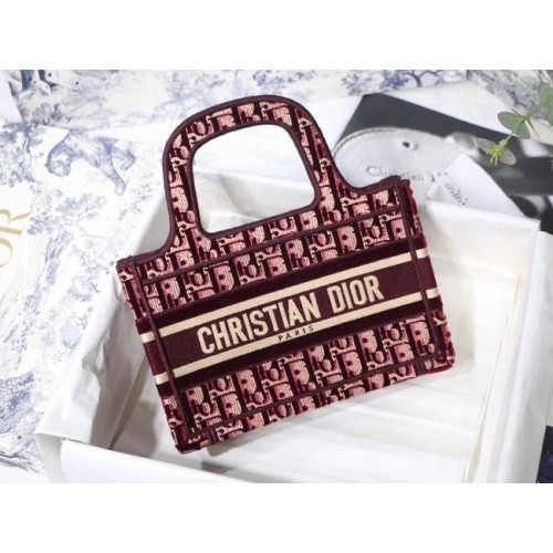 MINI DIORAMOUR DIOR BOOK TOTE Burgundy Cannage geborduurd fluweel S5475ZB