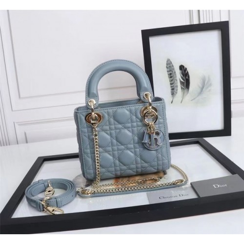 MINI LADY DIOR BAG Lamsleer M0566OE lichtblauw