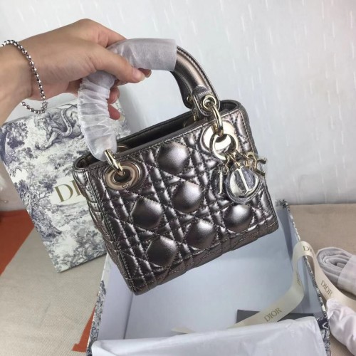 MINI LADY DIOR TAS Lamsleer M0566OW zilvergrijs en goud