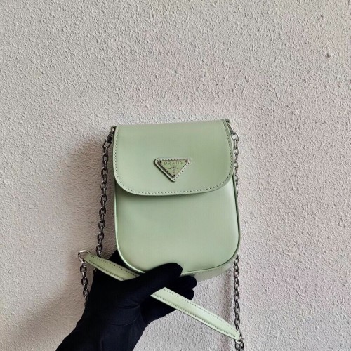 Prada Geborsteld leren mini-tasje 1BH185 lichtgroen