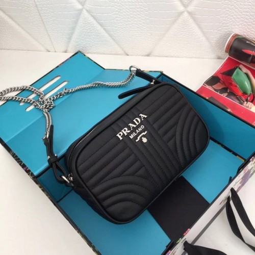 Prada Kalfsleren tas 183 zwart