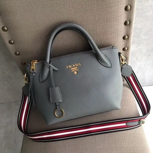 Prada Kalfsleren tas 1BH111 grijs