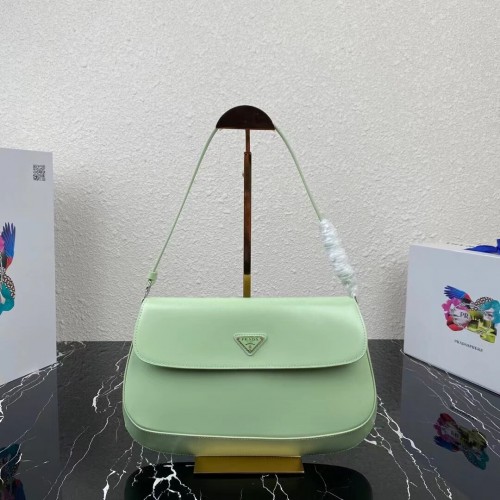 Prada Cleo geborsteld leren schoudertas met klep 1BH276 groen