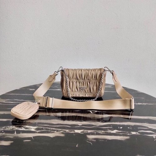 Prada Gaufre schoudertas van nappaleer 1BD289 Biscuits