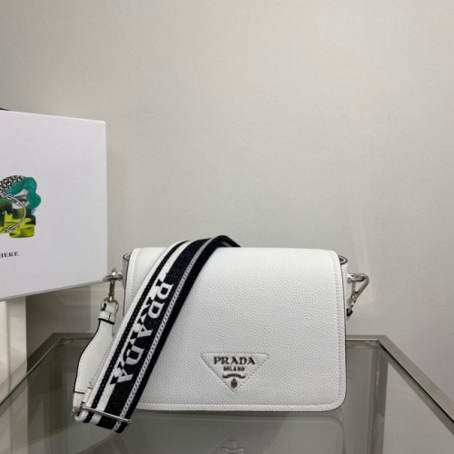 Prada Leren tas met schouderband 1BD314 wit
