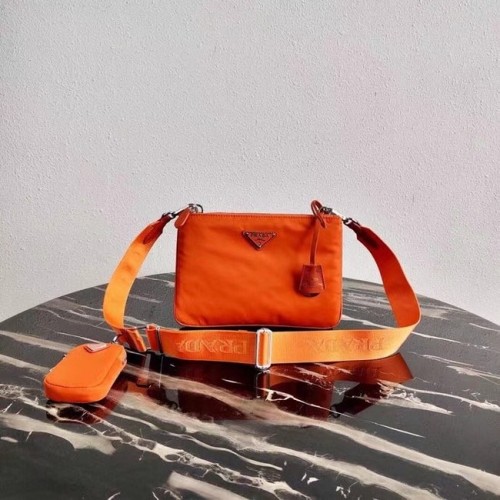 Prada Nylon Re-Edition 2000 schoudertas 1BH046 oranje