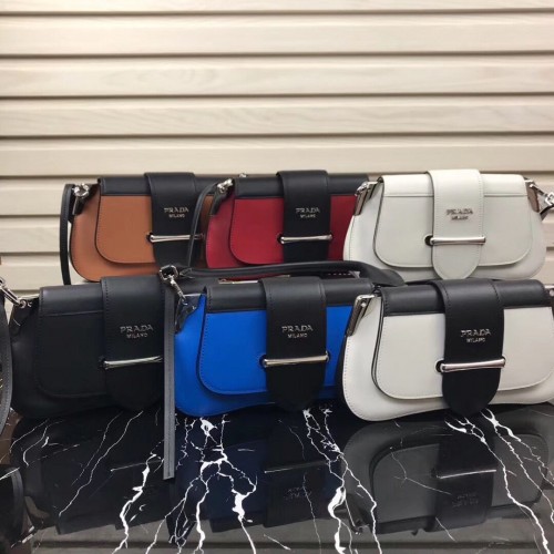 Prada originele leren tas 1BD168