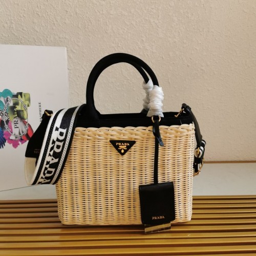 Prada draagtas van raffia 1BG835 bruin