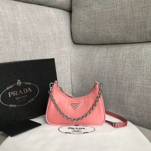 Prada Re-Edition 2005 nylon mini schoudertas 1BH203 roze