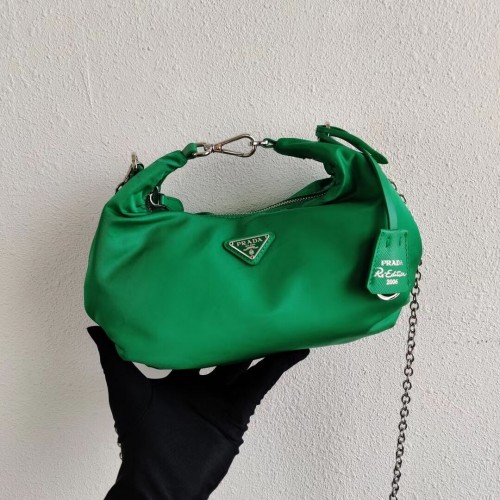 Prada Re-Edition 2005 nylon schoudertas 1BH172 groen