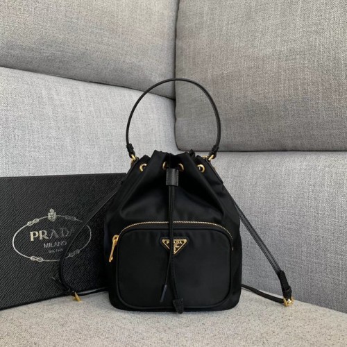 Prada Re-Edition nylon draagtas 81166 zwart